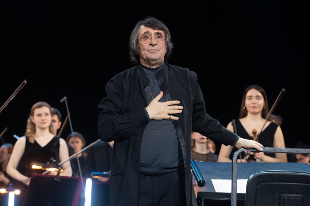 Юрий Башмет. Юрий Башмет.