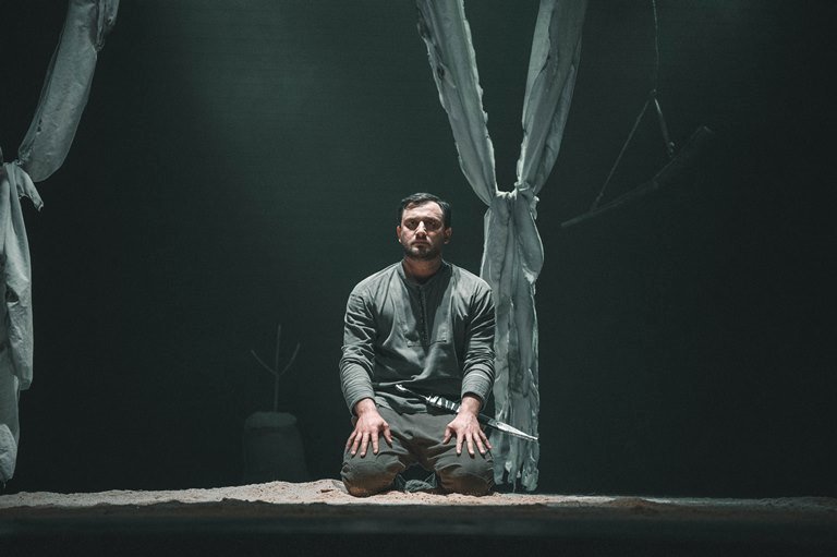 Русский театр драмы им. Фазиля Искандера (Сухум, Абхазия). Спектакль «Последний из ушедших». Фото предоставлено пресс-службой Театра-фестиваля «Балтийский дом». Правообладатель: Театр-фестиваль «Балтийский дом».